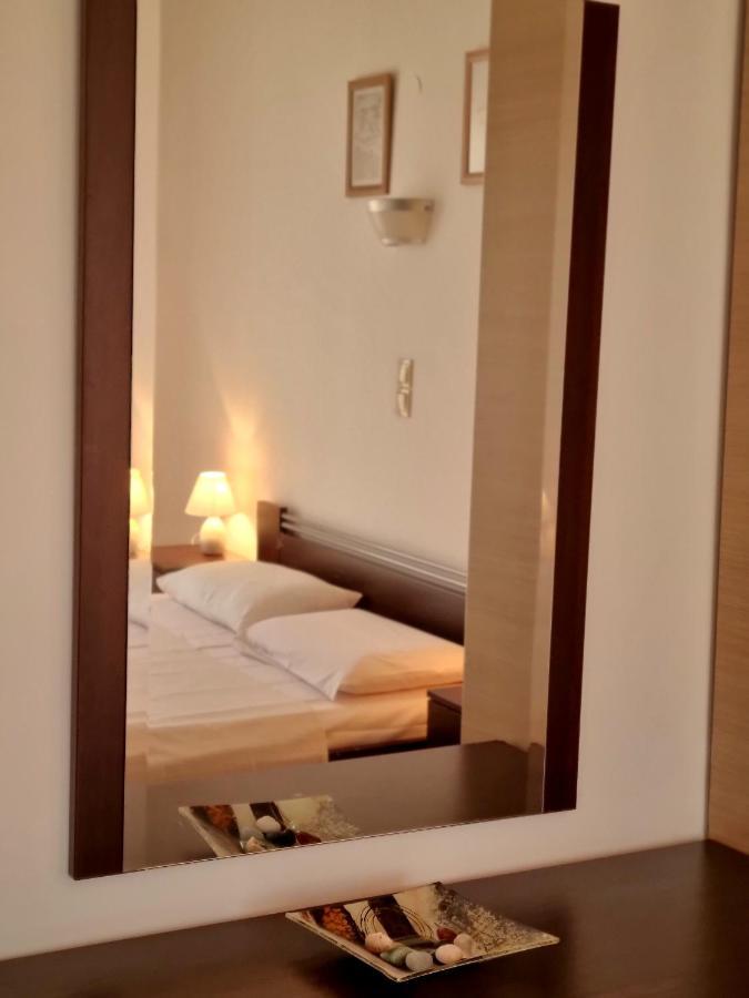 Zafeiris Apartments Livadia  Zewnętrze zdjęcie