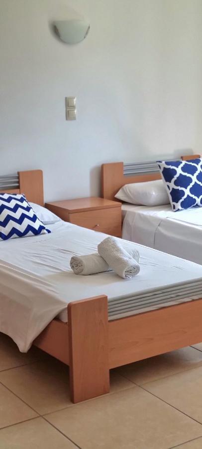 Zafeiris Apartments Livadia  Pokój zdjęcie