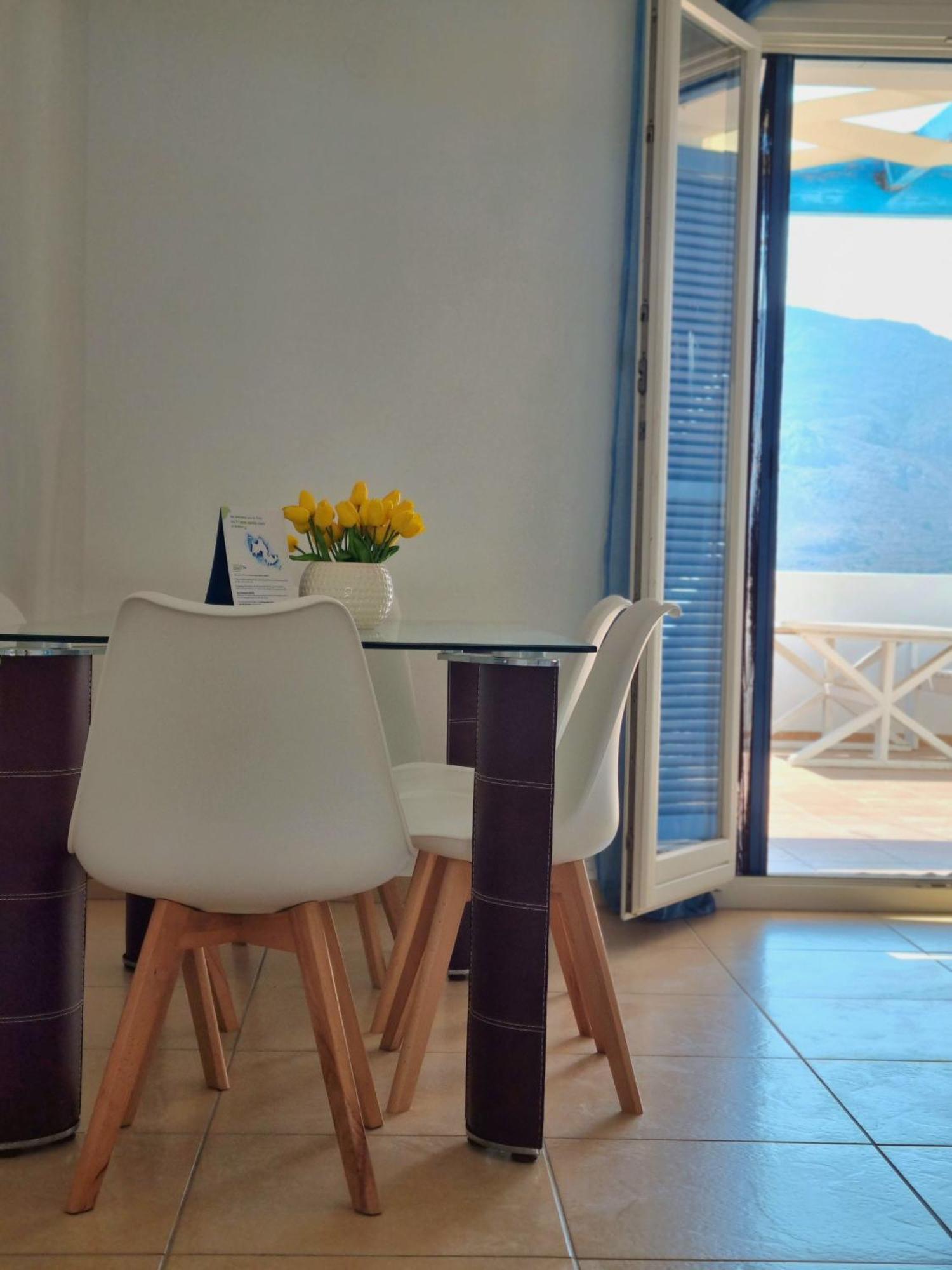 Zafeiris Apartments Livadia  Pokój zdjęcie